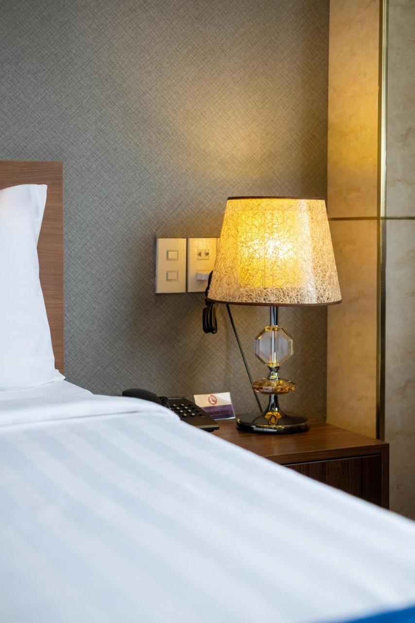 Sandals Hotel Bảo Lộc Esterno foto